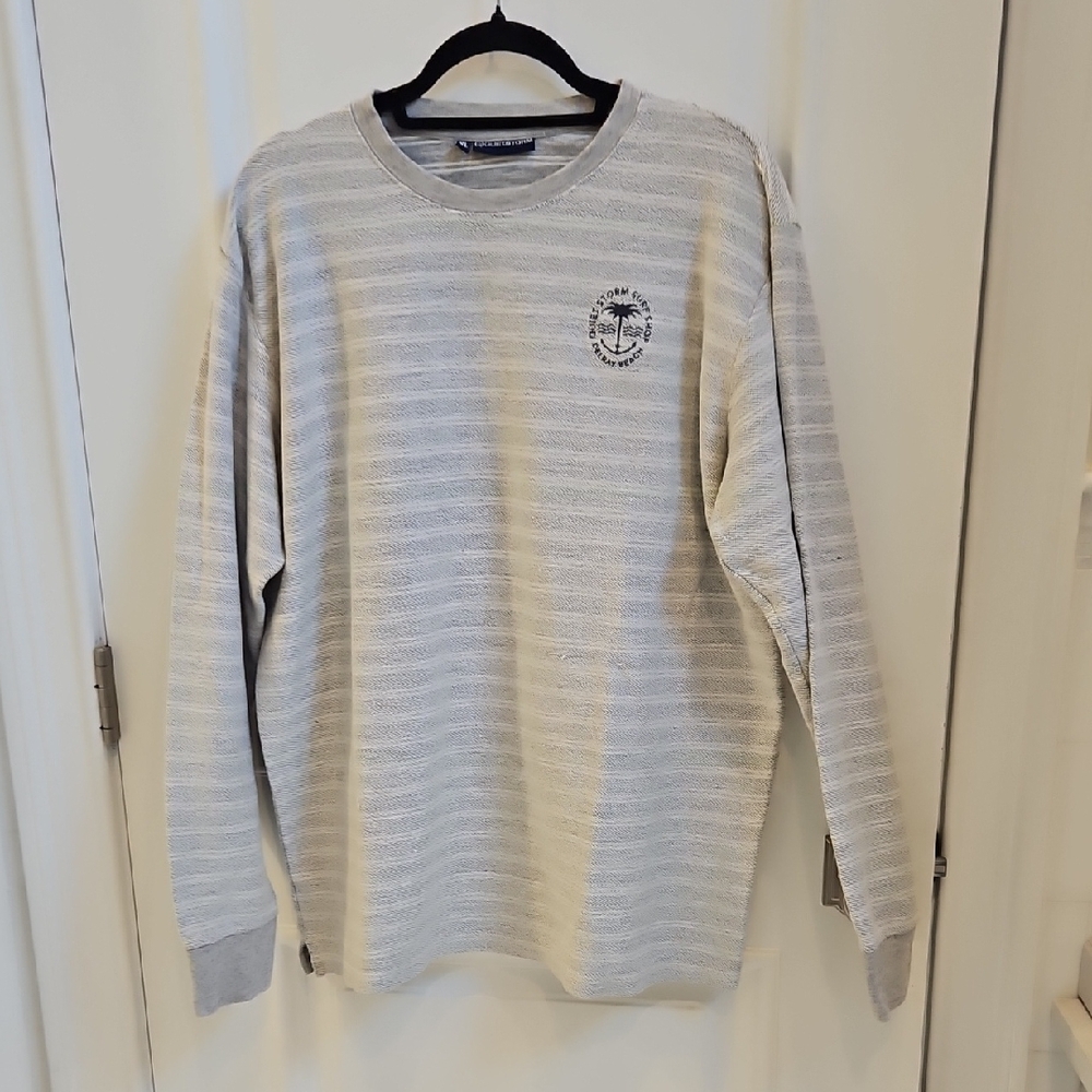 Men's Gray Striped‎ Long Sleeve Sweatshirt. Surf